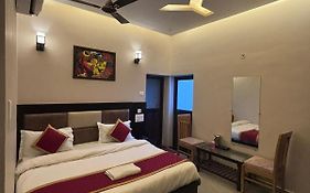 Hotel Ps Residency