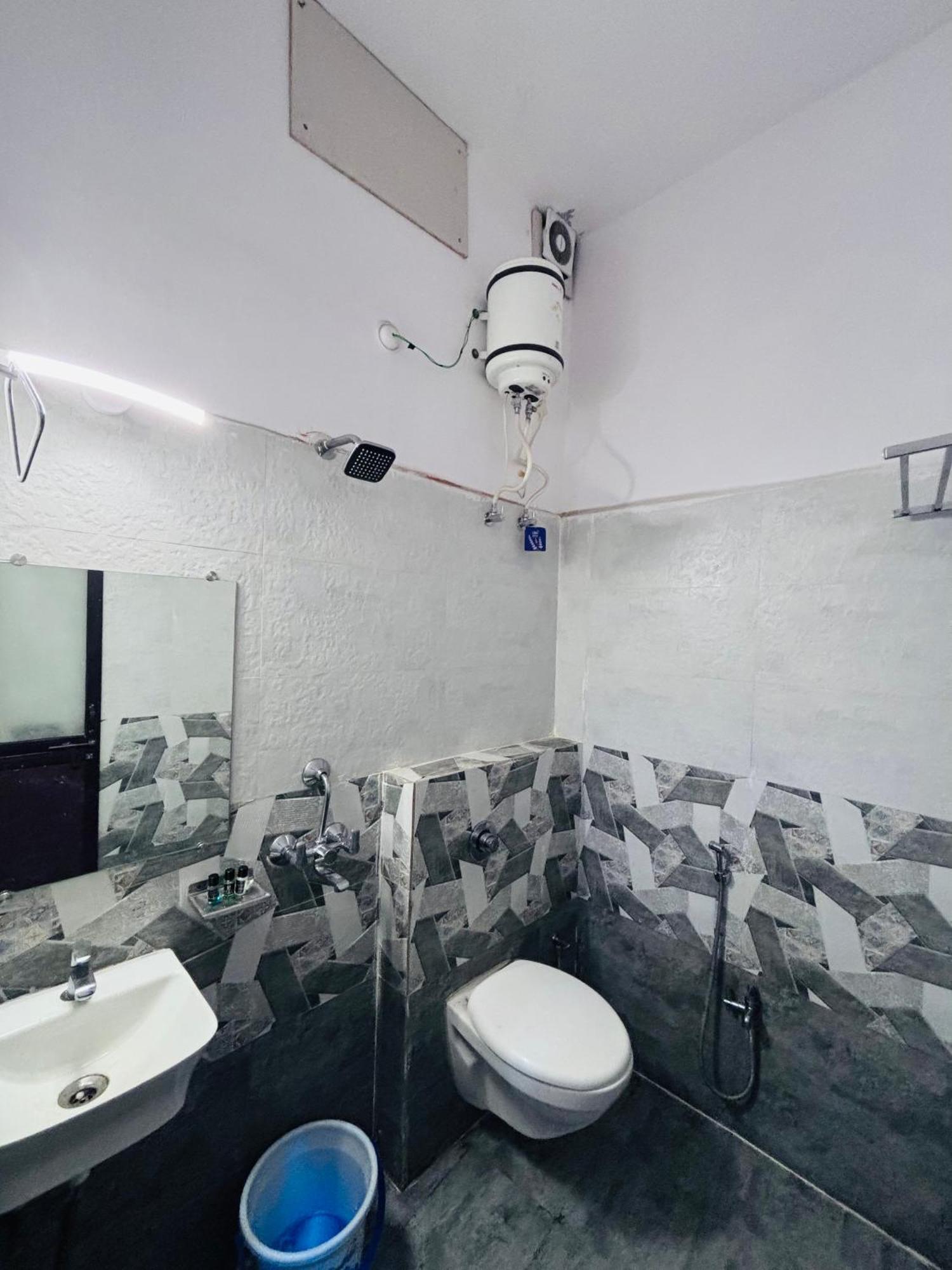 Hotel Ps Residency Varanasi Exterior photo