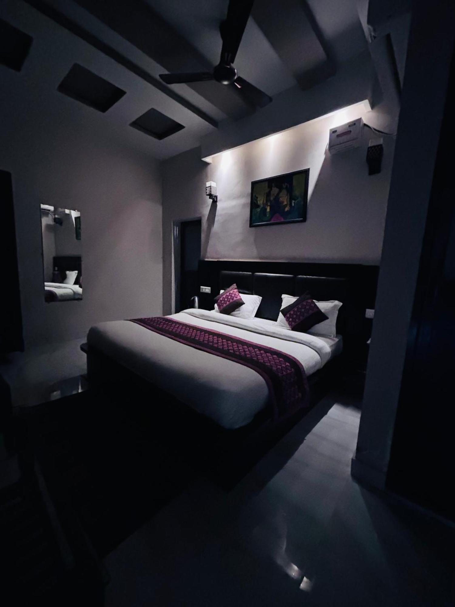 Hotel Ps Residency Varanasi Exterior photo